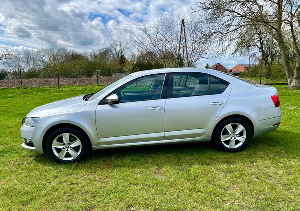 Skoda Octavia cena 64000 przebieg: 70000, rok produkcji 2018 z Jedlina-Zdrój małe 79